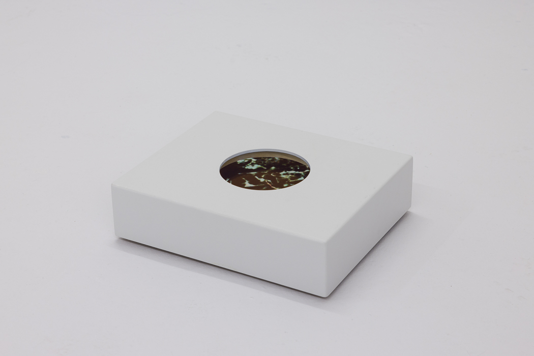 http://www.barbaraproschak.com/files/gimgs/45_barbaraproschakgalleriimagephoto-mikkelkaldal-28.jpg